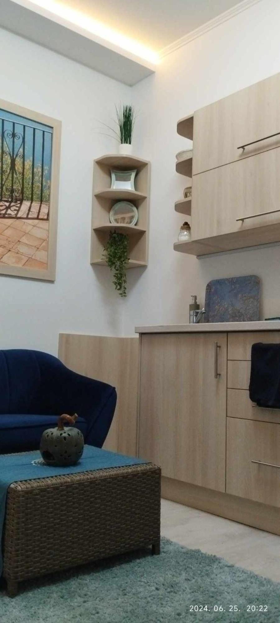 Diana Apartmanhaz เคสเท ภายนอก รูปภาพ