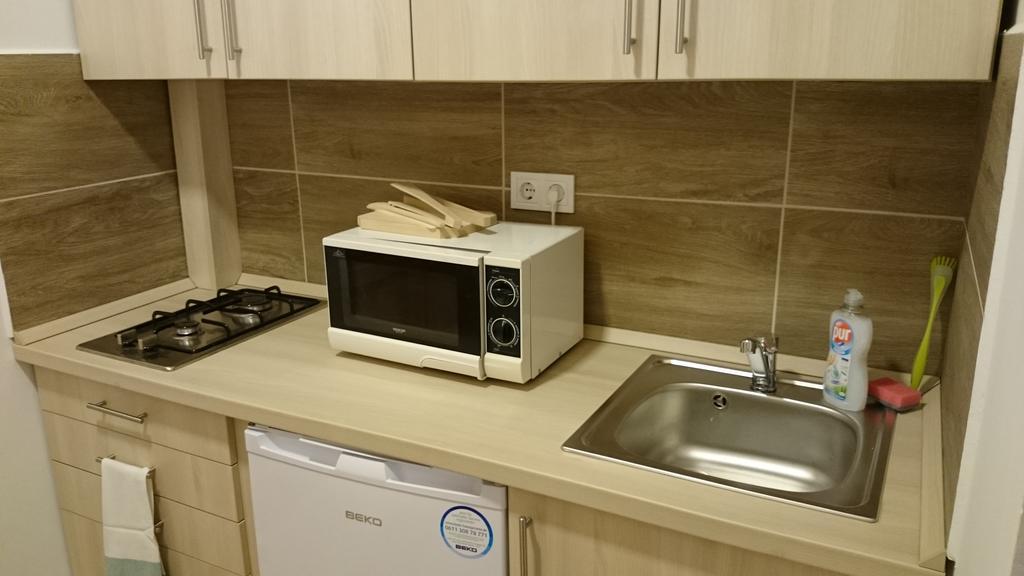 Diana Apartmanhaz เคสเท ภายนอก รูปภาพ